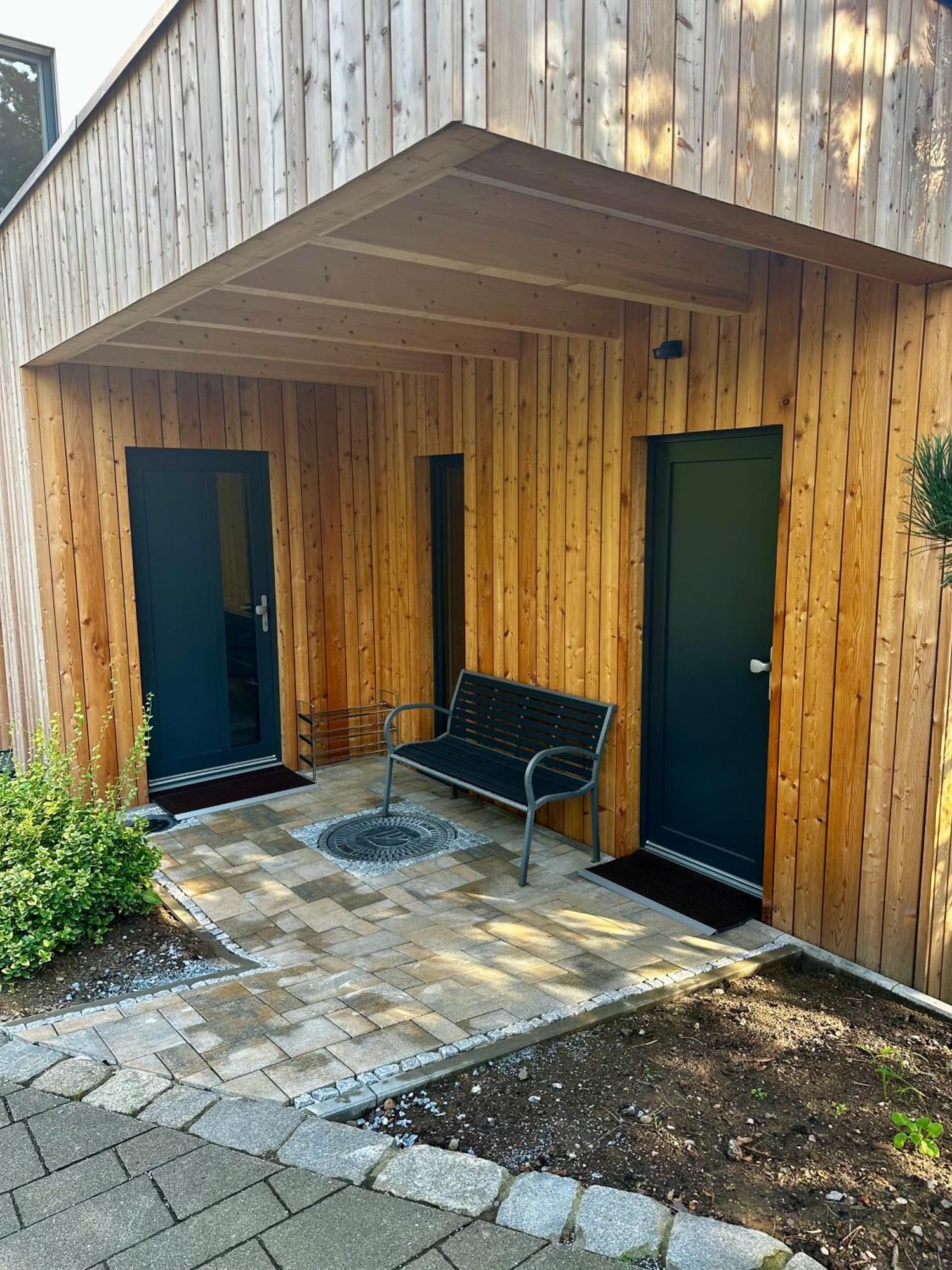 Ferienwohnung Stenja - Made Of Wood Dresda Exterior foto